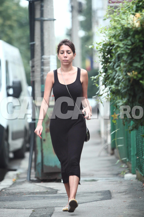 Cum au fost filmaţi Laura Chiriac şi fostul soţ! Primele imagini care confirmă 100% divorţul!