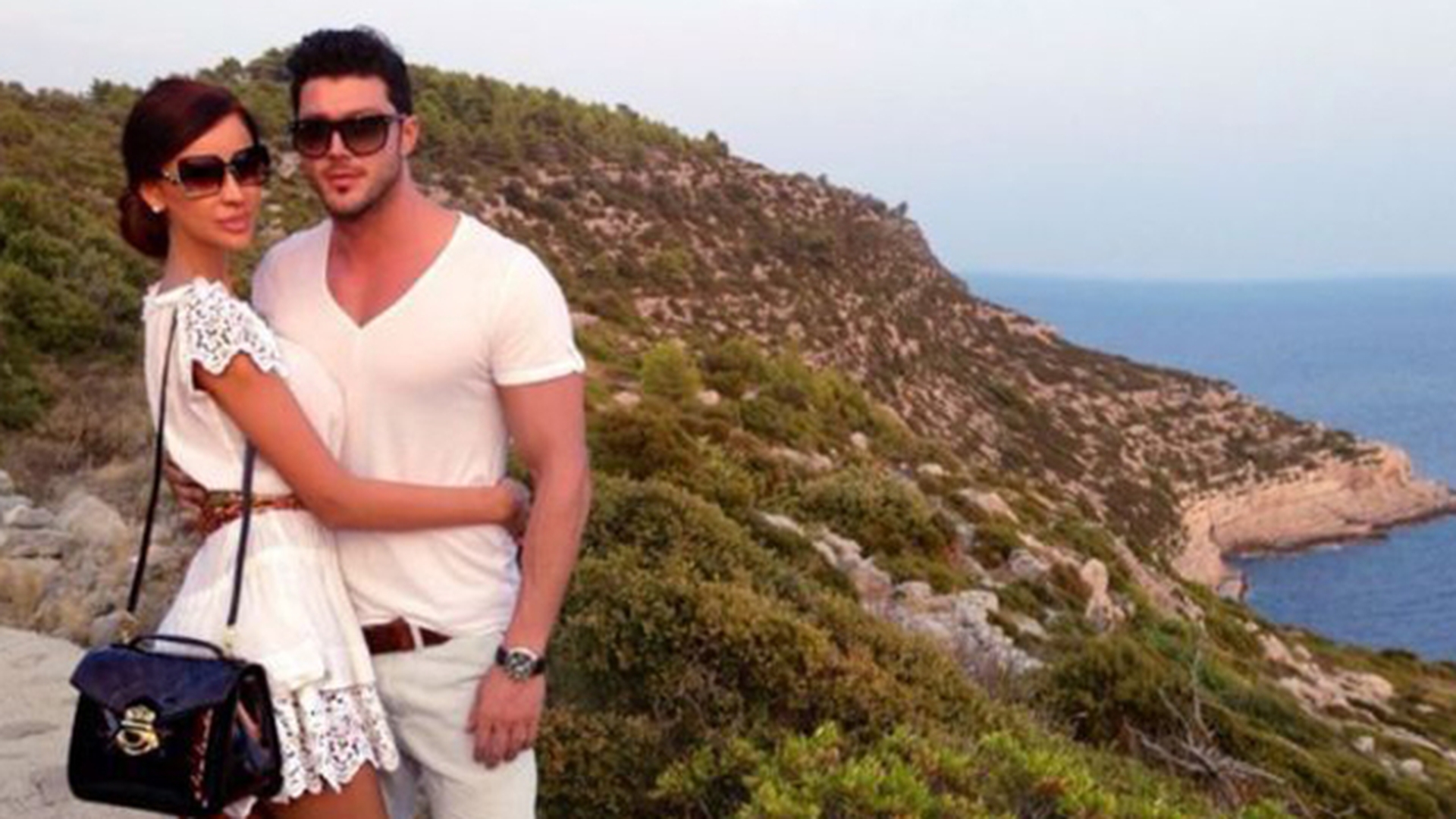Dovada clara ca Bianca si Victor vor sa o ia de la inceput! Au fugit in locul care le aminteste de primii fiori ai iubirii
