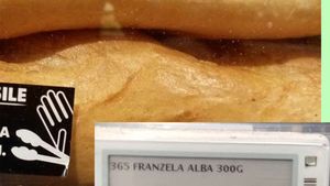 Cu ce preț a ajuns să se vândă, în Mega Image din București, o franzelă subvenționată