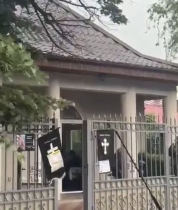 Amiana Păștină a fost înmormântată la Galați. Fratele ei s-a ocupat de funeralii
