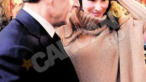 Carla Bruni e sotie grijulie: "Nicolas Sarkozy cred ca munceste 20 de ore pe zi. M-am temut ca ar putea muri"