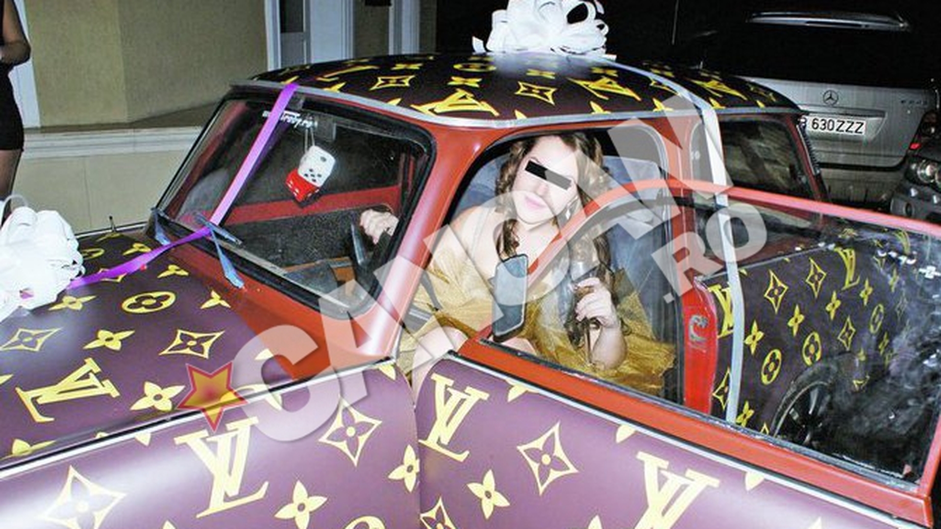Fiica primarului Piedone si-a sarbatorit majoratul. A primit un trabant "Louis Vuitton"!