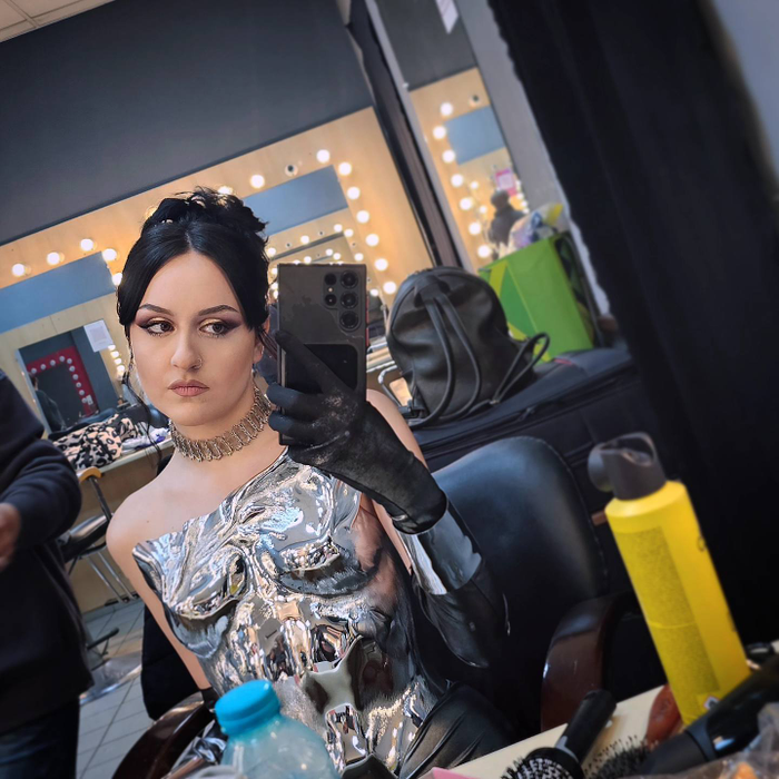 Raluca Moldoveanu nu s-a putut abține, la scurt timp după ce a pierdut trofeul Vocea României. Foto: Facebook / Raluca Moldoveanu