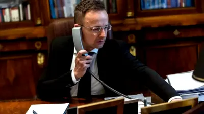 Scandal puternic în Ungaria, înaintea alegerilor cruciale: telefonul ministrului de externe, Peter Szijjártó, ar fi fost interceptat de serviciile secrete. Jurnaliști implicați, discuții cu Serghei Lavrov