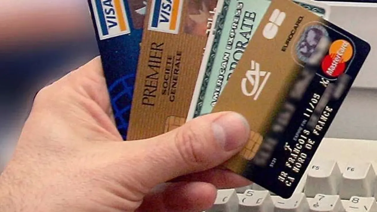 Visa și Mastercard, lovitură pentru ruși. Ce se întâmplă cu banii de pe carduri