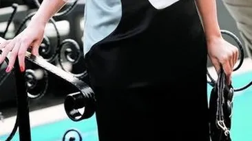 Roxana Ionescu, o aparitie surprinzatoare in prag de divort. Cu moralul ridicat si cu sanii lasati