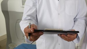 Cât costă o zi de spitalizare la stat, dacă nu ești asigurat. Ce gratuități primești