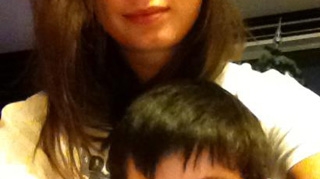 Ceva e ciudat in familia Nicoletei Luciu! Baiatul cel mare al actritei seamana prea mult cu sora ei! Ia-o p-asta!