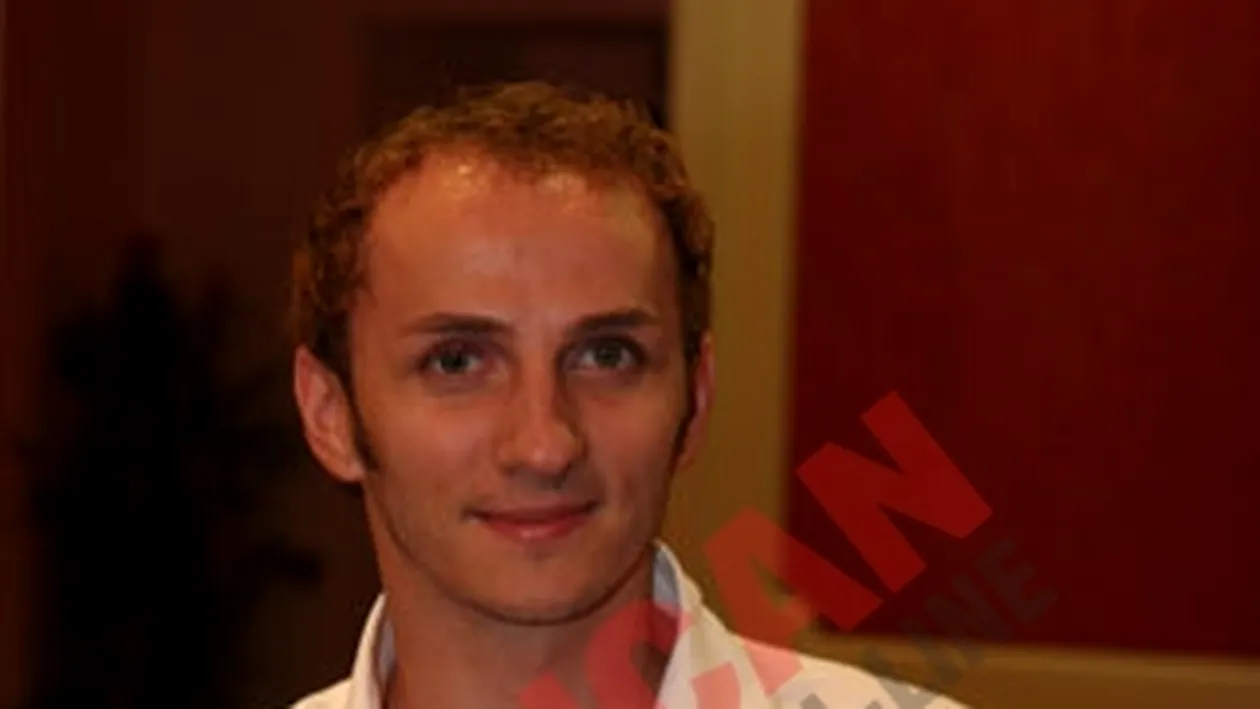 Mihai Traistariu incaseaza 1.500 de euro pe concert