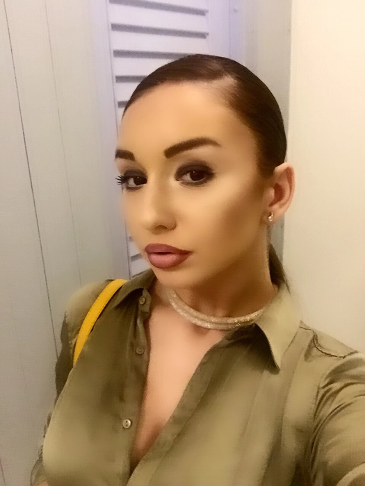 Mezina lui Vadim îl face praf pe musculosul care a înşelat-o cu Spătar! ”E penibil! Cristina ar putea să-i fie mamă!”