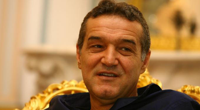 Gigi Becali, emoţionat când a auzit de succesul lui Lorelai Moşneguţu! Ce mesaj i-a transmis fetiţei fără mâini care a ajuns în finala ”Românii au talent