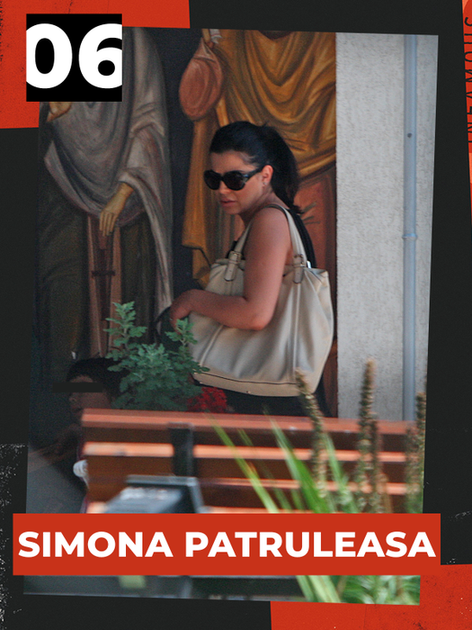 Topul vedetelor care au o legătură strânsă cu Dumnezeu. Monica Gabor, Bianca Drăgușanu, Roxana Vancea… Cine e cea mai evlavioasă?