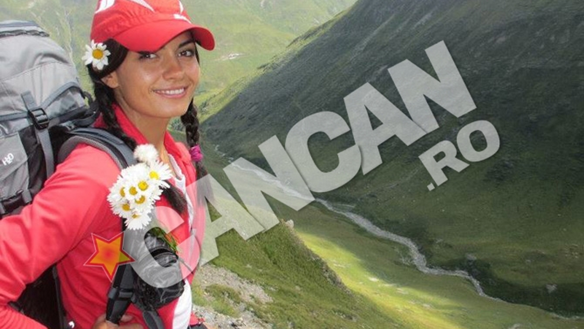 Adriela, fosta partenera a lui Smiley de la "Dansez pentru tine", se pregateste sa urce pe Kilimanjaro! In concediu a mers pe jos 200 de kilometri, cu un rucsac de 11 kilograme in spate!