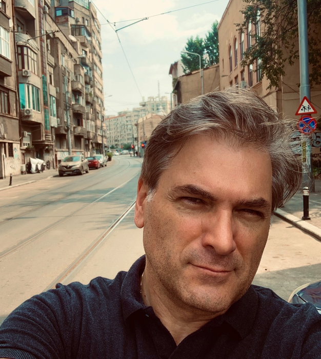 Veste-bombă în lumea televiziunii din România! Surse bine informate au declarat în exclusivitate pentru CANCAN.RO că se pregătește debarcarea lui Mircea Radu de la TVR © Facebook
