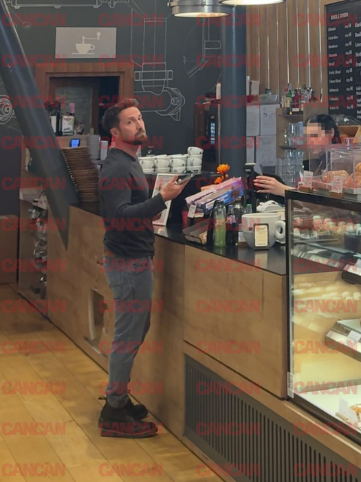 Dani Oțil și-a cumpărat o cafea la pachet