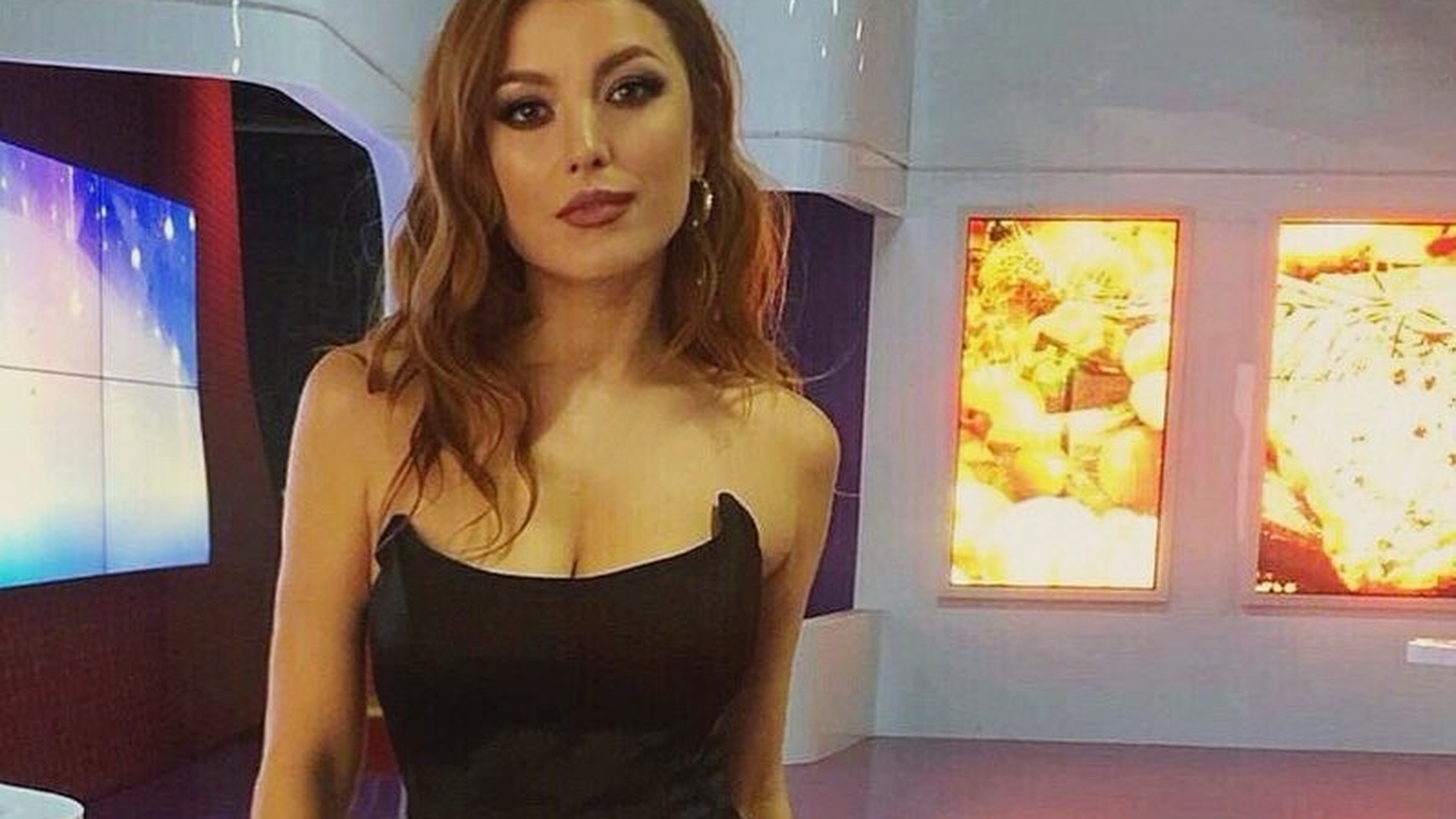 Elena Gheorghe, gest emoționant în memoria bunicii sale. Iar azi a lansat o piesă nouă, “Steaua imshata”