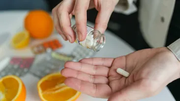 De ce vitamine are nevoie organismul tău dacă ai pielea palidă. Corpul îți trimite un semnal de alarmă