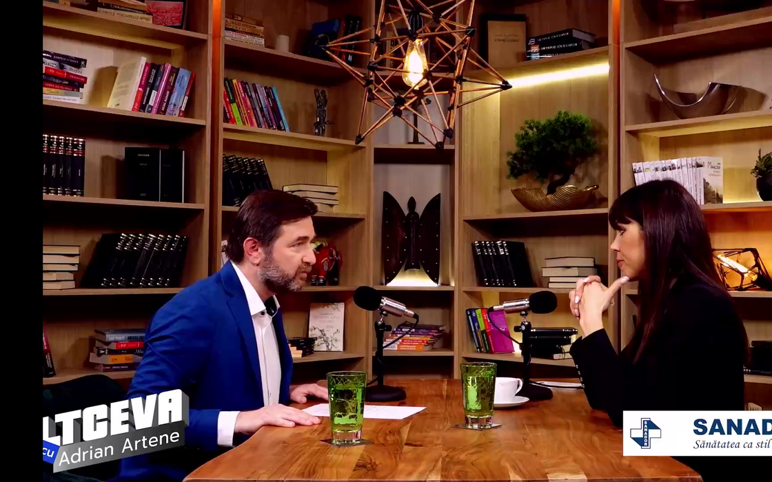 Denise Rifai este invitată în podcastul "ALTCEVA cu Adrian Artene", difuzat astăzi de la ora 19:00 (Foto: captură video)