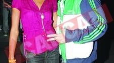 Alex si-a dus iubita la parinti de 15 ori intr-un an