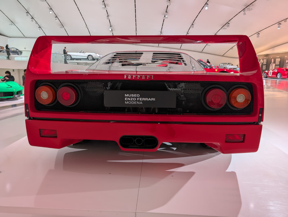 Check in | Experiența Ferrari. Cât costă și cum arată muzeele dedicate Formulei 1