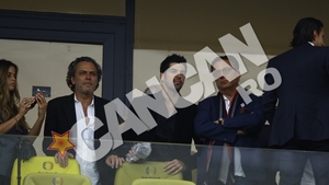 Dragos Savulescu a fost fermecat de superba actrita Marielle Jaffe! Nu s-a mai putut uita la meci din cauza vedetei de la Hollywood
