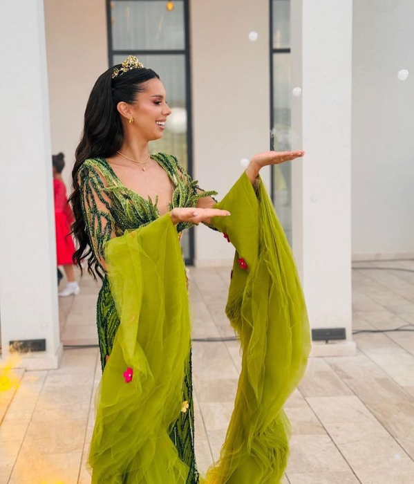 Georgiana Lobonț, rochii spectaculoase. (sursă - instagram.com/georgianalobont)