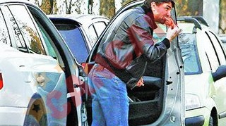 Se murdareste cu mancare
