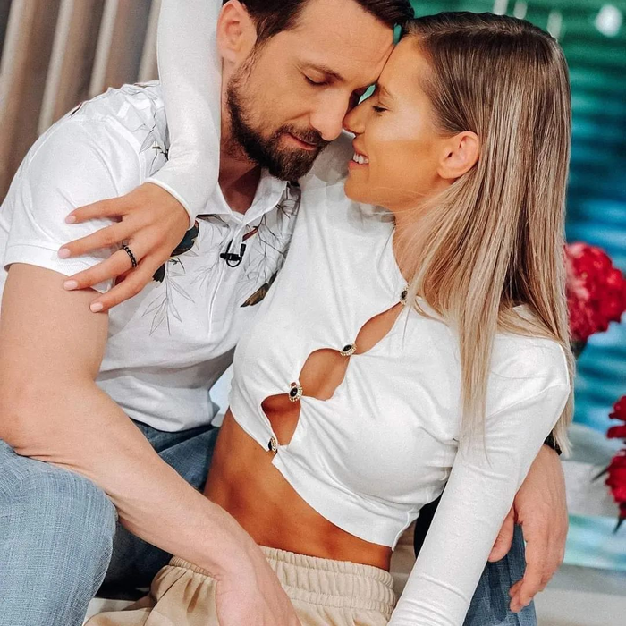 Dani Oțil și Gabriela au un copil