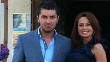 Bogdan Ivanof calca pe urmele fratelui sau. S-a cuplat cu sosia Simonei Patruleasa si pare sa aiba o relatie serioasa cu tanara