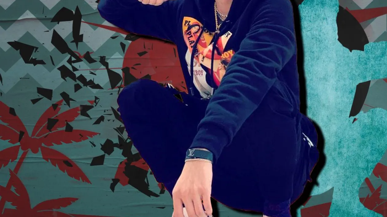 E incredibil cine îl ”spionează” pe președintele Iohannis...  Indiciu: este Regele Instagramului din Buzău!