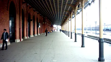 Un vagon de calatori a ars in Gara Burdujeni din Suceava