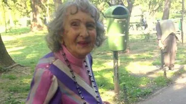 EA este cea mai COCHETA femeie din Cismigiu! Are 90 de ani si este intr-o forma de invidiat! Care este secretul!