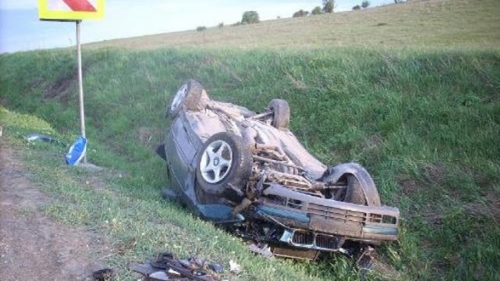 S-a urcat beată la volan și a făcut accident! Ce s-a întâmplat cu femeia