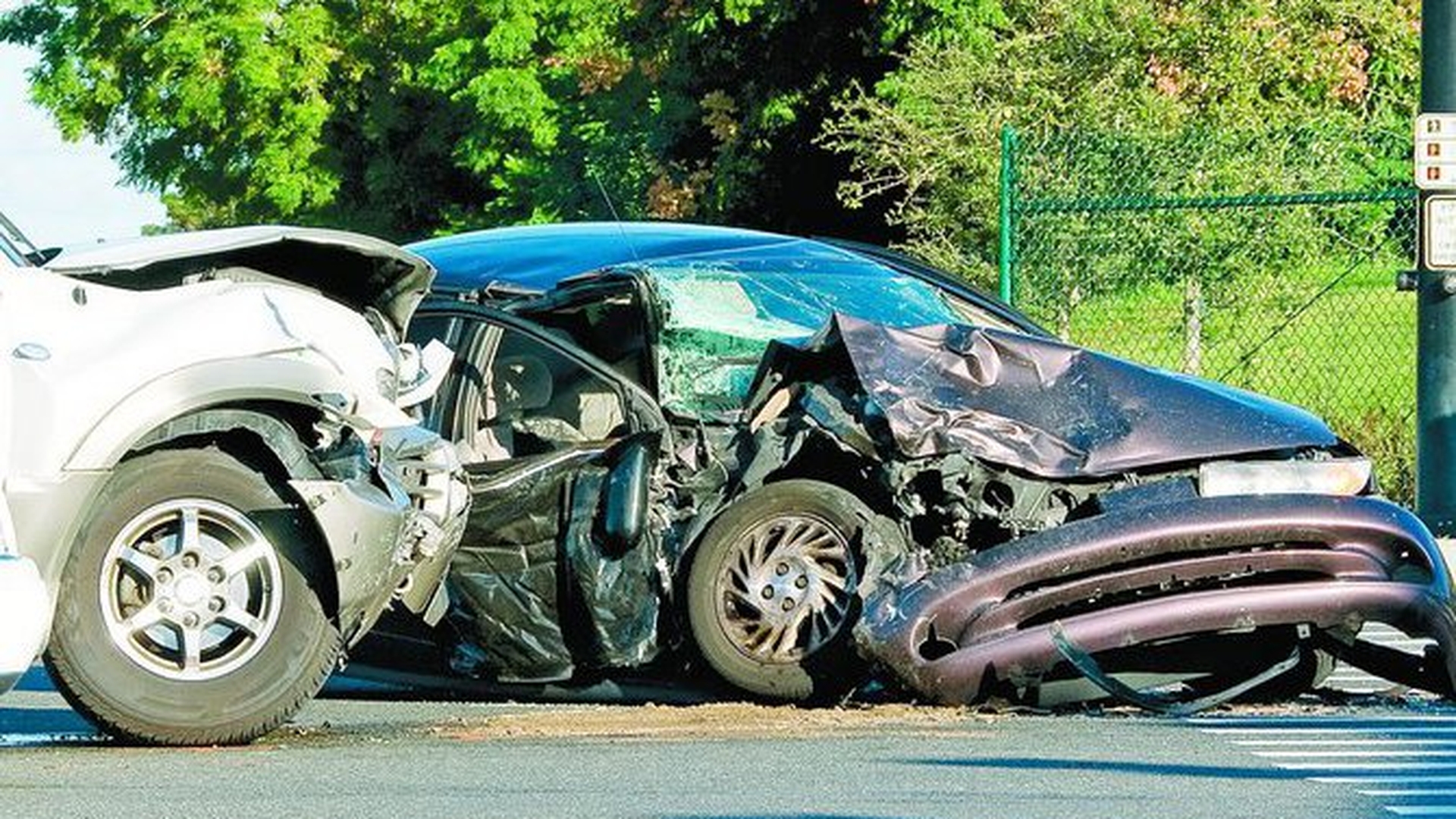 Masinile negre, predispuse la accidente