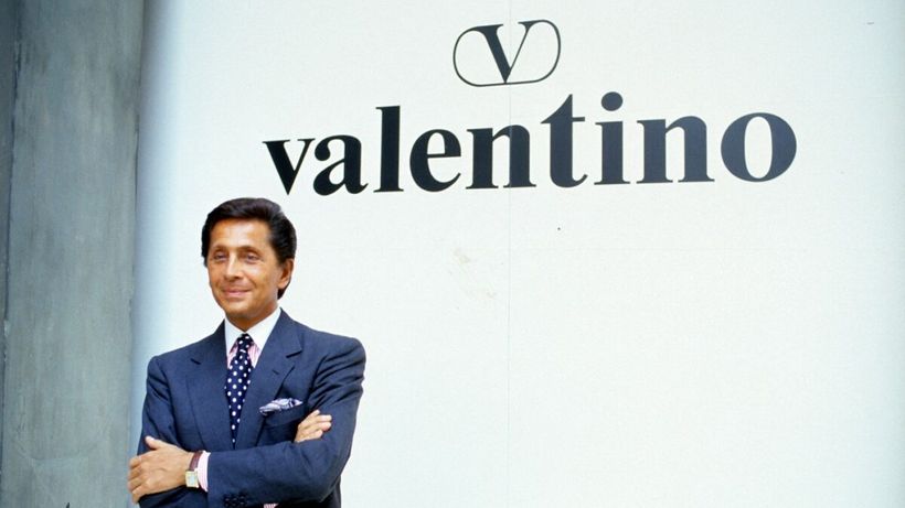 Italienii îi aduc un ultim omagiu lui Valentino Garavani. Coadă la capela unde a fost depus trupul creatorului de modă