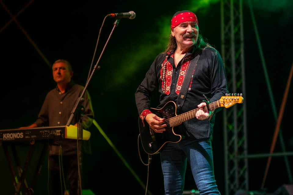 Vasile Șeicaru știe de ani buni cum să seducă publicul / Sursă foto: Facebook