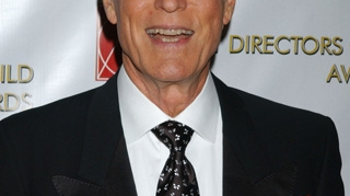 Actorul Richard Chamberlain si-a parasit sotul si s-a mutat de acasa!