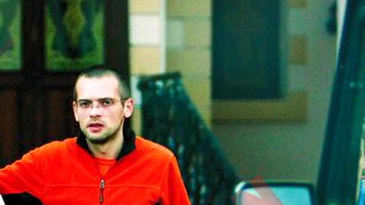 Adelin Petrisor e tata cu acte in regula