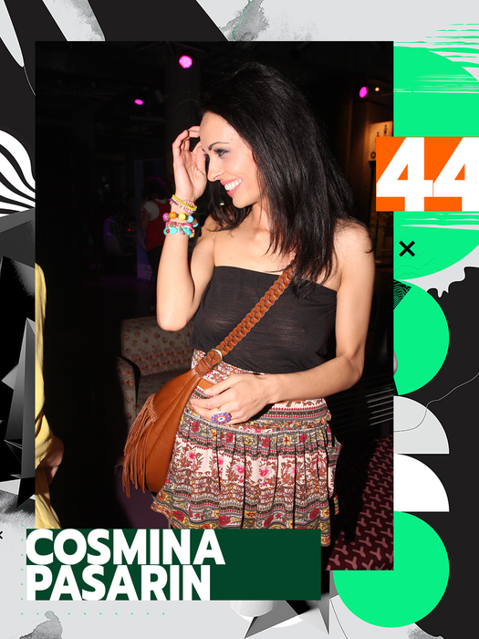 Top 50 dive cu “butonașii” la înaintare. Cine “înțeapă” mai puternic dintre Bianca Drăgușanu, Antonia sau Delia?