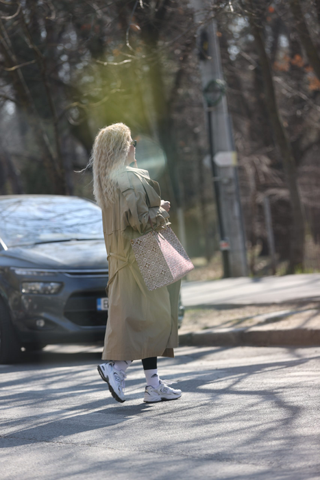 Andreea Bănică, după ce a ieșit de la salon (Foto: CANCAN.RO)