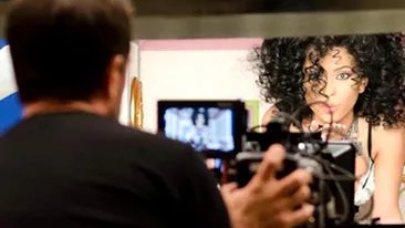 O noua schimbare de look! Inna are coafura afro!