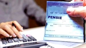 Cât costă un an de vechime la pensie din 1 iulie 2026! Suma crește automat
