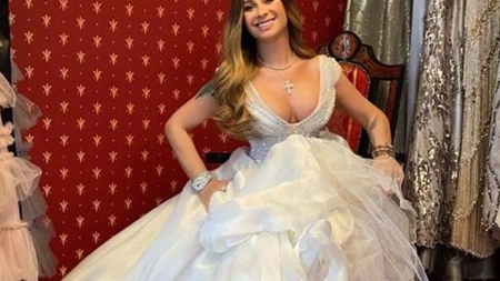 VIDEO | Anamaria Prodan, în rochie de mireasă! Detaliul care nu a scăpat neobservat: nu a purtat lenjerie intimă! Imaginile momentului