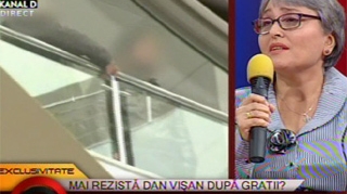 VIDEO Mama profului de la Monnet: "Octavian mi-a sarutat talpile pentru ca am calcat pe unde a calcat Mantuitorul"