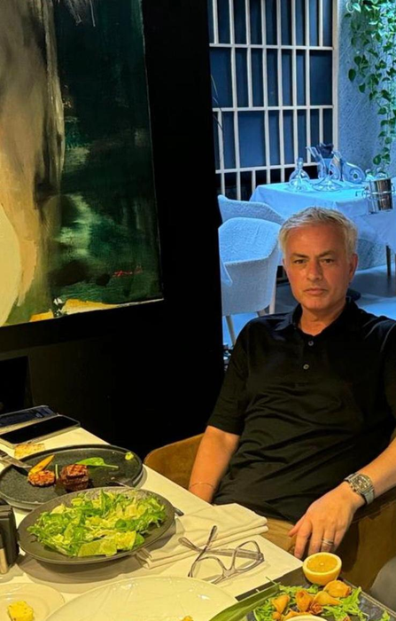 Jose Mourinho a ajuns în România!