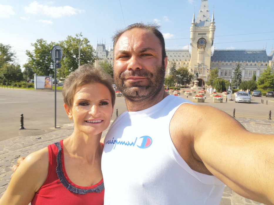 Atentie, imagini reale! Corespondentul TV Aurina Petrea a castigat un concurs de culturism! Cum arata corpul ei: “Cuvintele ar fi prea putine”