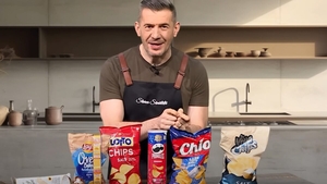 Ce conțin, de fapt, chipsurile din comerț. Care sunt singurele SĂNĂTOASE, potrivit lui Dragoș Pătraru