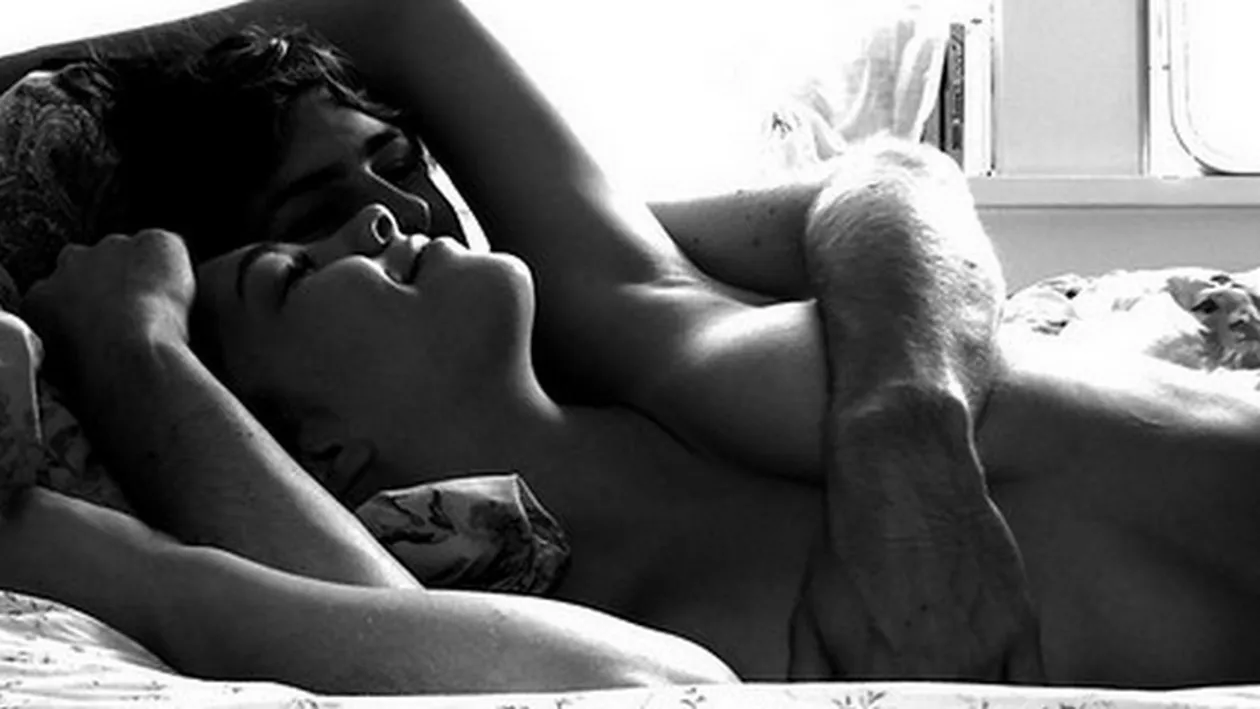 S-a dus la hotel cu o prostituata! A INGHETAT cand a vazut ce MESAJ a primit apoi SOTIA lui, acasa