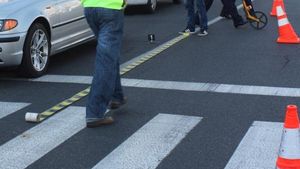 Copil de 11 ani, în stare gravă după ce a fost lovit de mașină pe o trecere de pietoni din Slatina