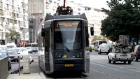 Un șofer care circula pe linia de tramvai a lovit un pieton. Circulația, oprită în zona Dr. Grozovic din Capitală